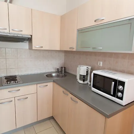 Apartment Ana *